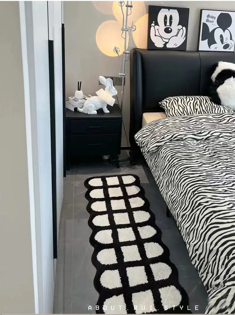 Black & White Runner Rugs